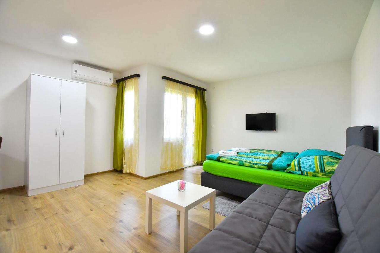 Vulsa Apartmani Kladovo Exterior foto