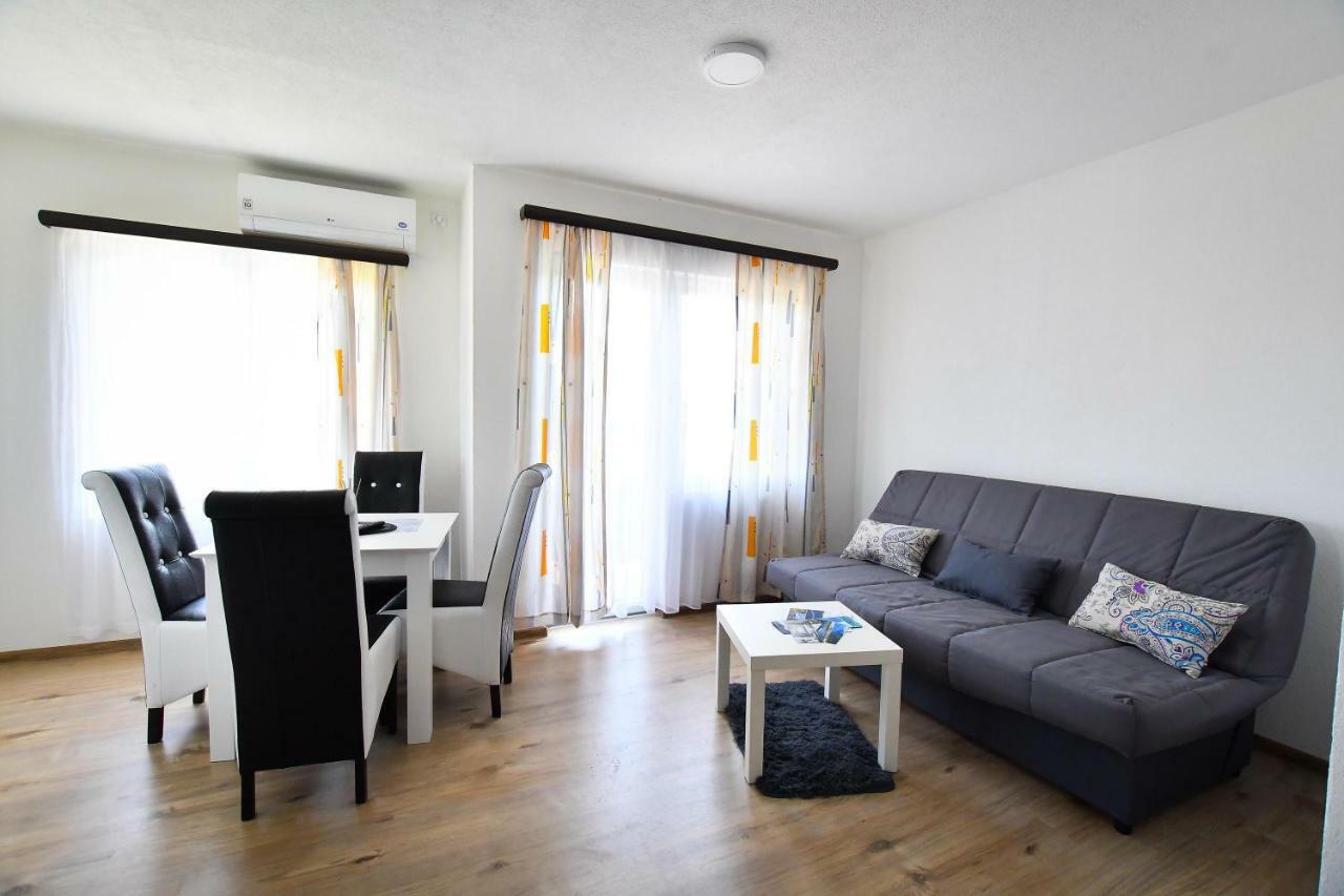 Vulsa Apartmani Kladovo Exterior foto